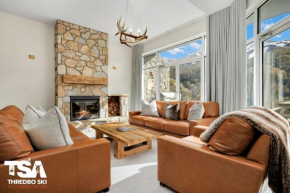 Eagle Oak Chalet